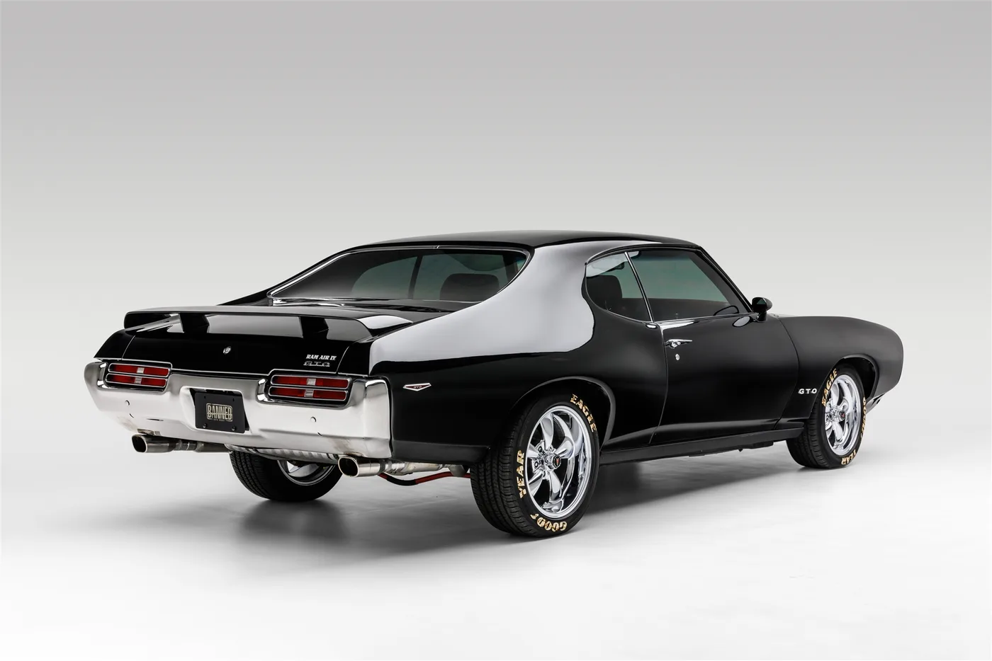 1969 Pontiac GTO Ram Air IV - View 6