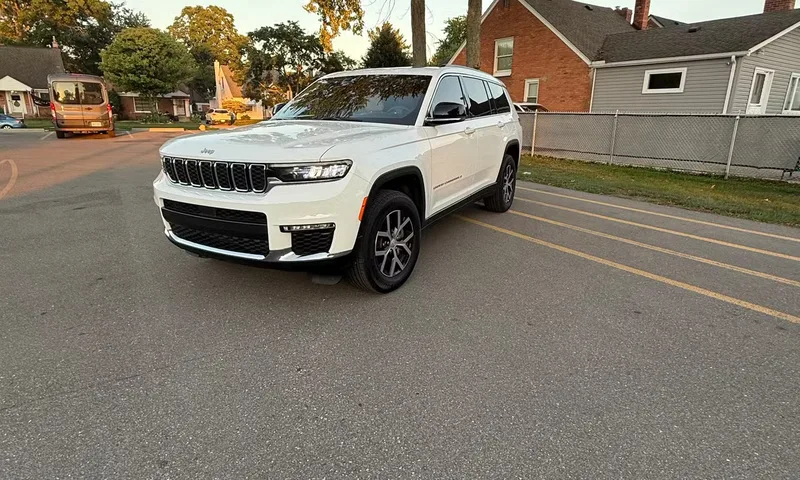 Jeep Grand Cherokee L