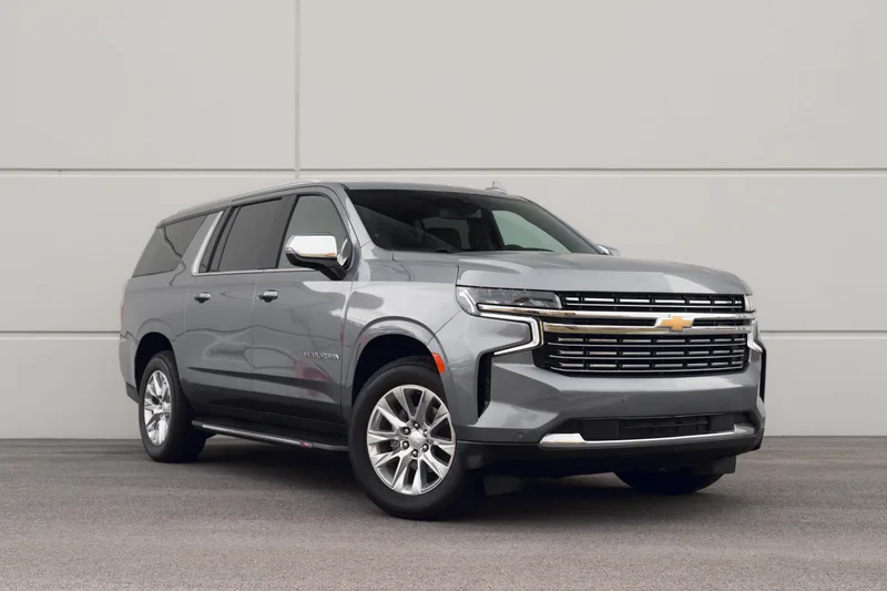 Chevrolet Suburban 7-Seater