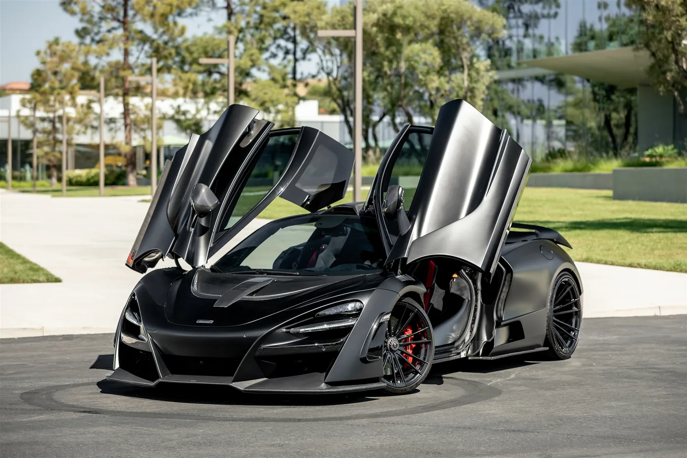 2019 McLaren 720s Base - View 3