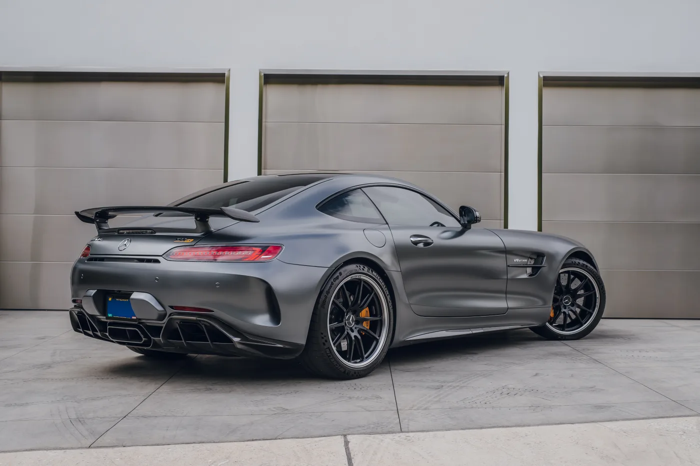 2018 Mercedes-Benz AMG GT R - View 9