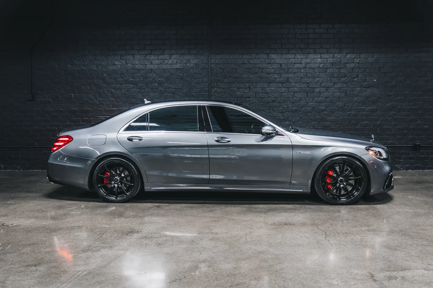 2018 Mercedes-Benz S-Class S63 AMG 4MATIC - View 3