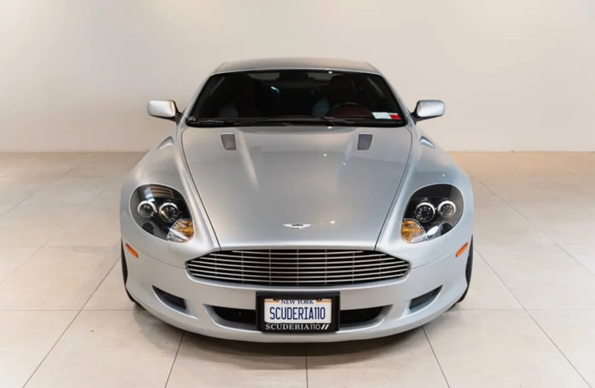 2005 Aston Martin DB9 Base - View 2