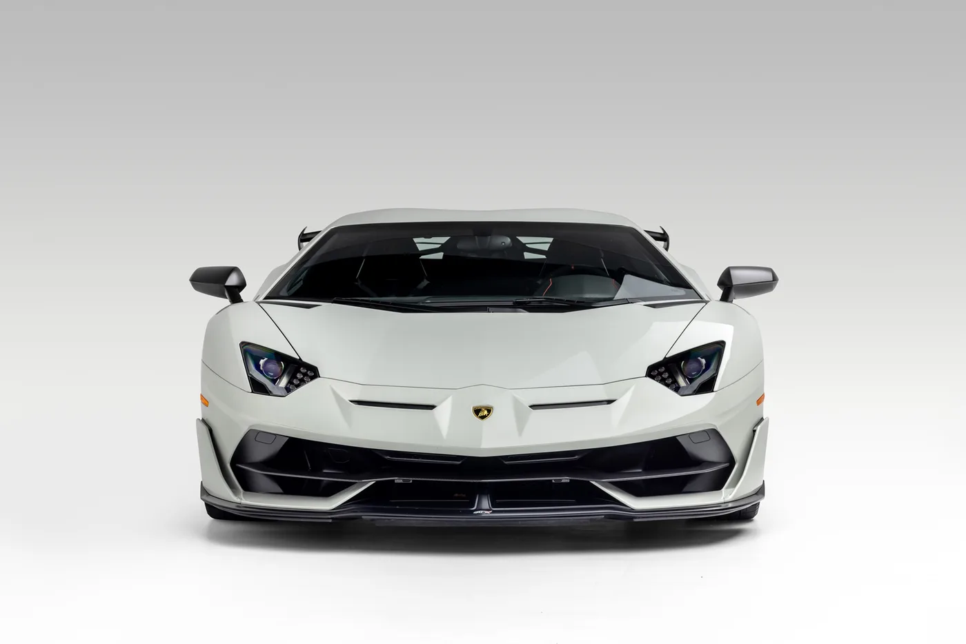 2020 Lamborghini Aventador SVJ - View 4
