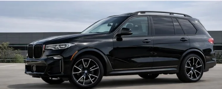 BMW X7 - View 2