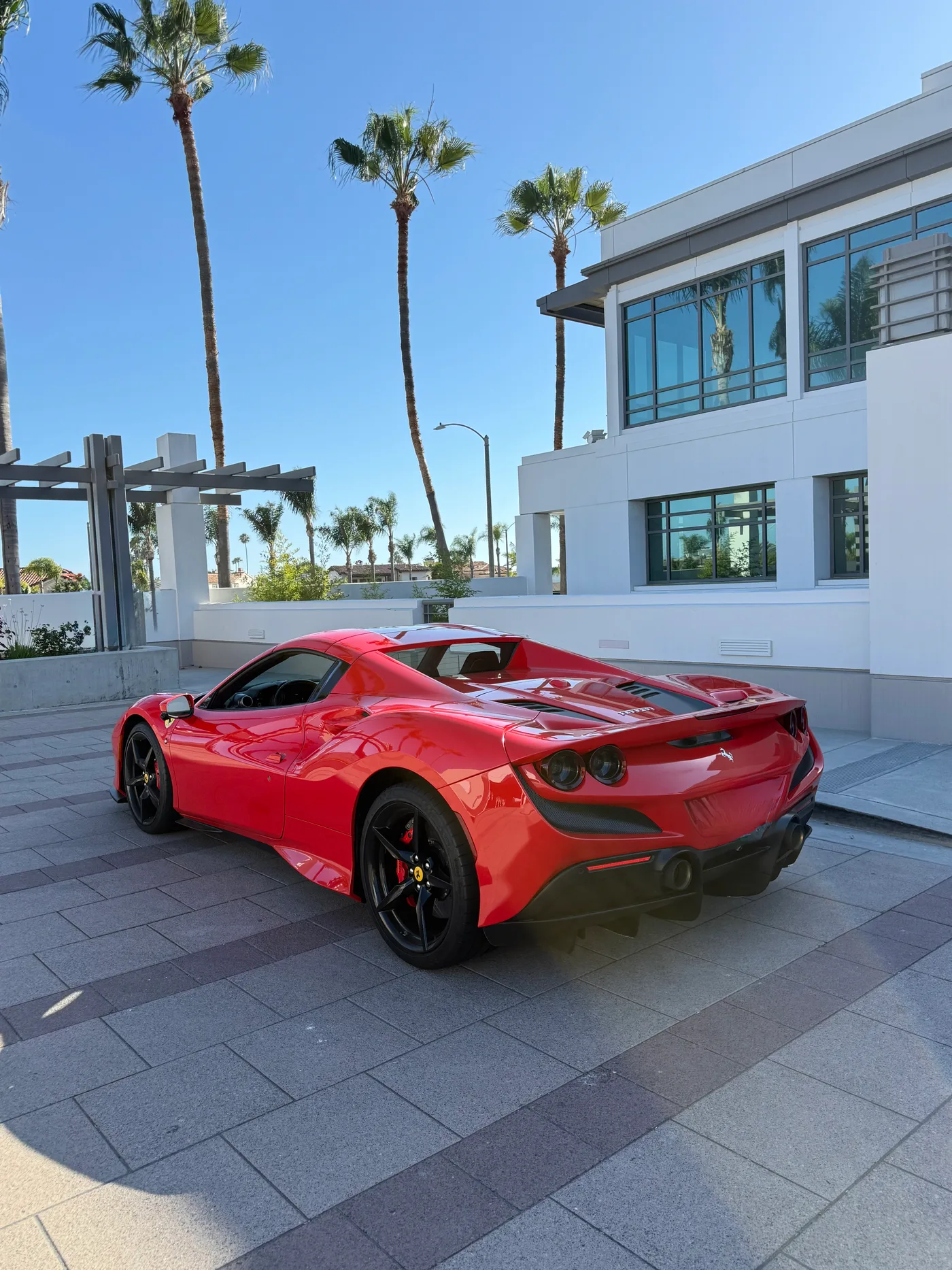 2021 Ferrari F8 Spider - View 3