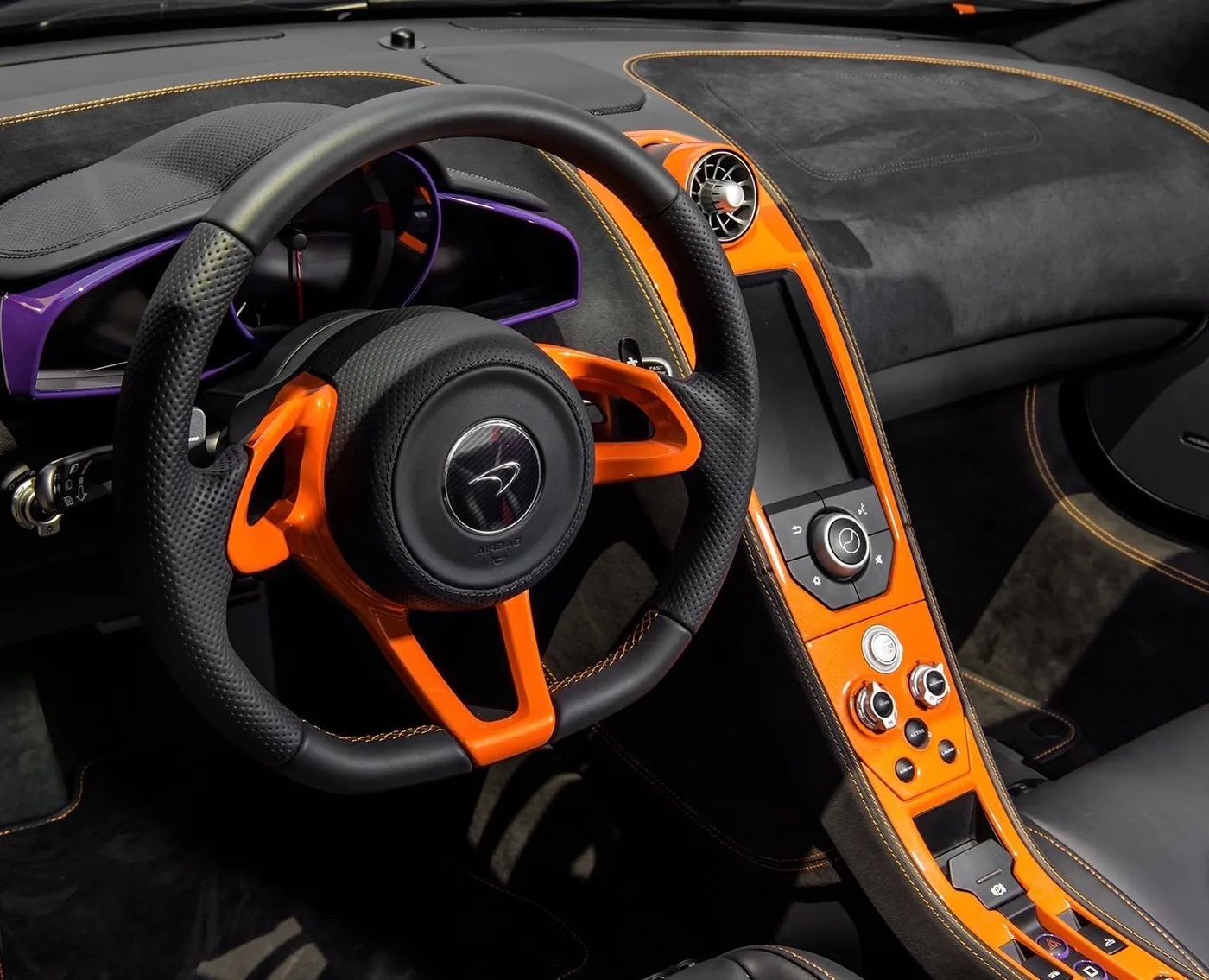 2015 McLaren 650S Spider - View 9